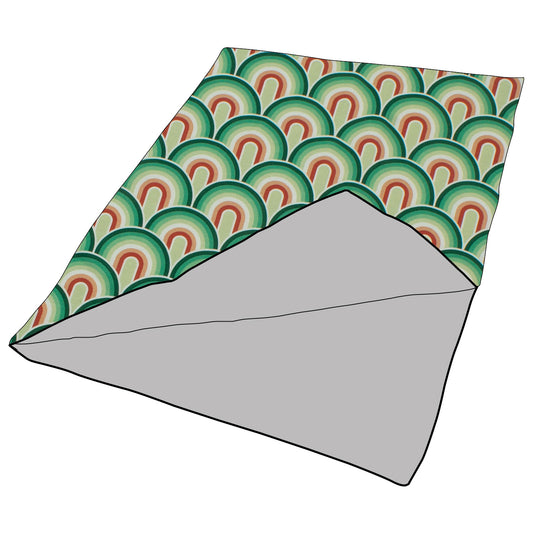 Kuscheldecke / Schmusedecke Regenbogen grün