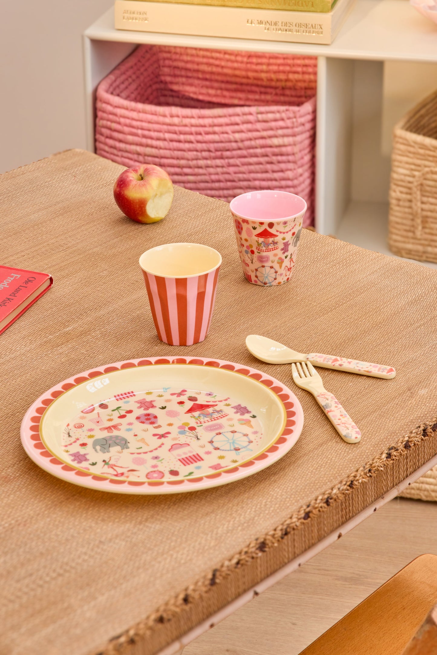 Rice – Teller Rund – Ø 22 cm – Freizeitpark – Pink