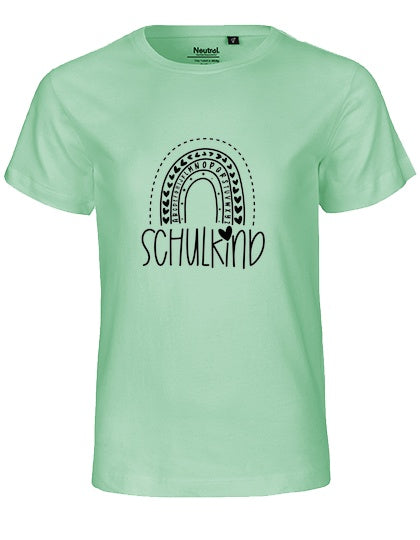 MiMaMäuschen Kinder Bio T-Shirt Schulkind Alphabet Regenbogen (schwarzer Druck) 1 – Dusty Mint